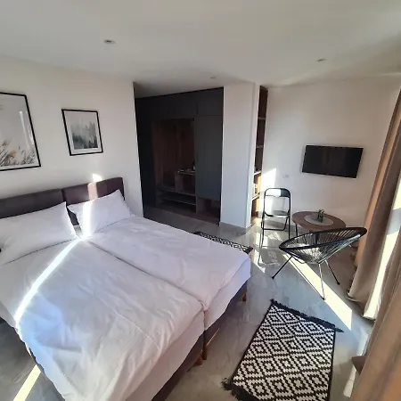 Glass Apartament