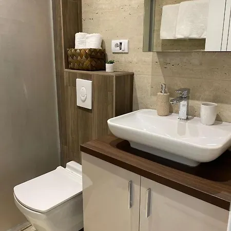 Glass Apartament